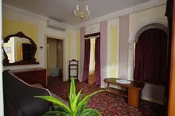 Lavilia Otel